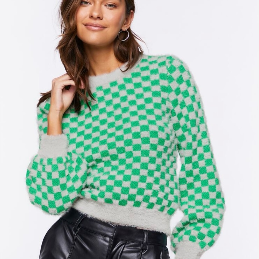 Forever 21 sweater size women’s Medium